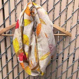 Leaf Pattern Infinity Scarf